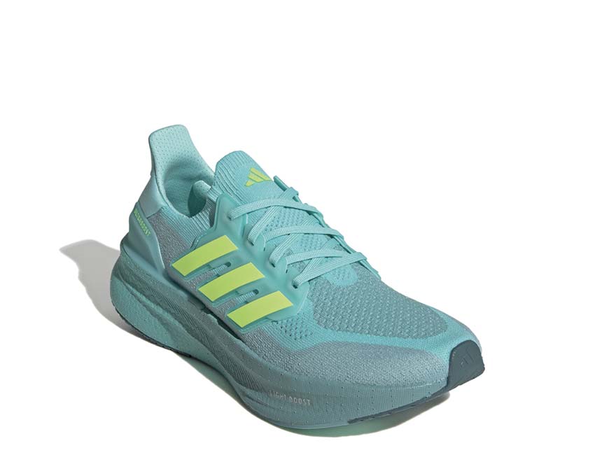 Adidas Ultraboost 5 "Flash Aqua"