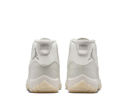 Air Jordan 11 Retro W "Pearl"