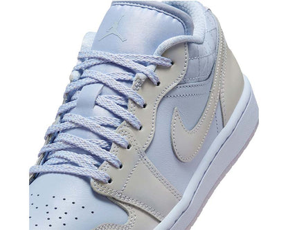 Air Jordan 1 Low SE W "Pearlized"