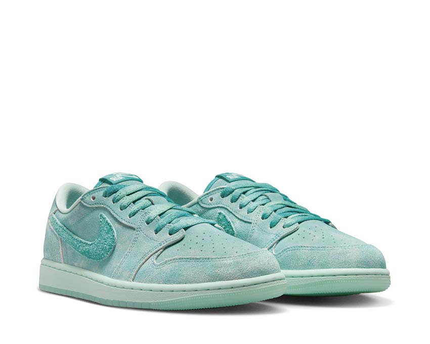 Air Jordan 1 Retro Low OG W "Washed Teal"