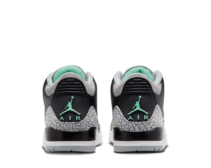 Air Jordan 3 Retro "Green Glow"