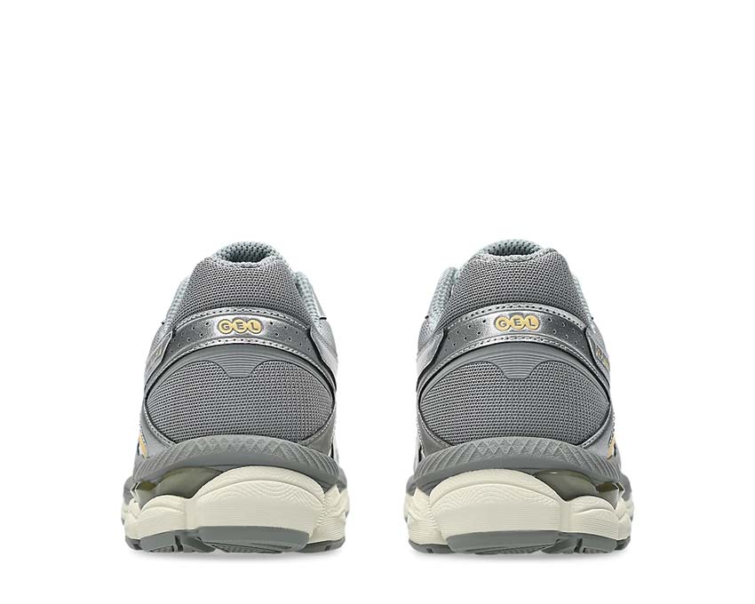 Asics Gel Cumulus 16 "Clay Grey"