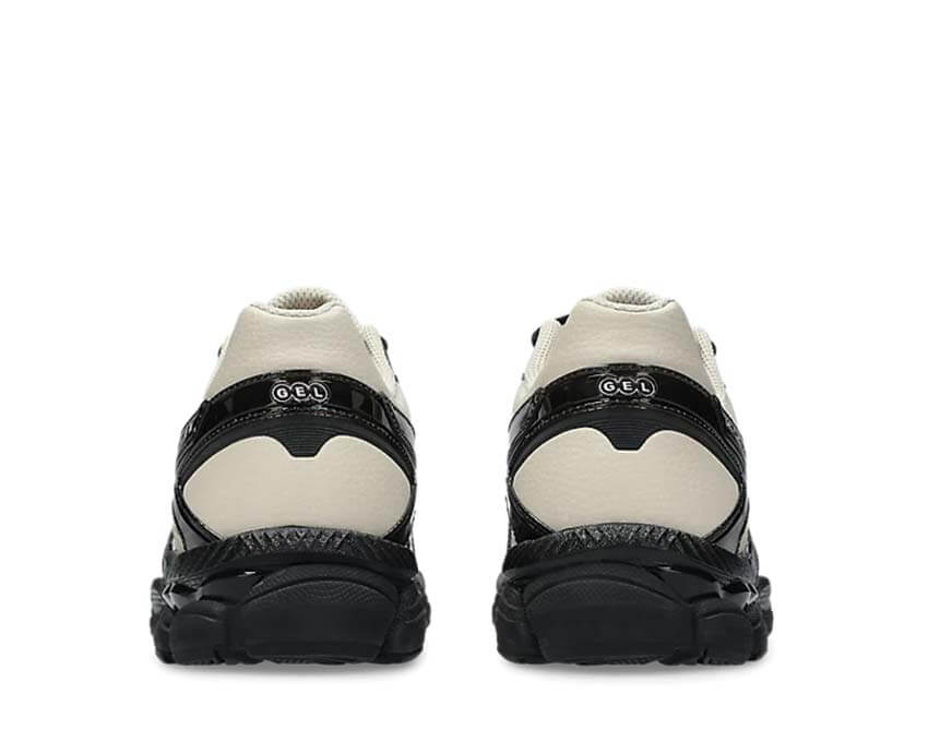 Asics Gel Cumulus 16 x FINESSE