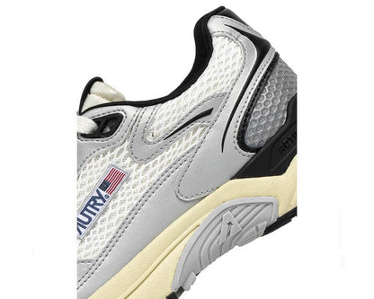 Autry Hyperway Low "Silver"