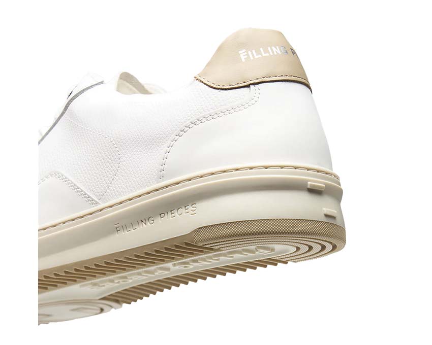 Filling Pieces Mondo Crumbs