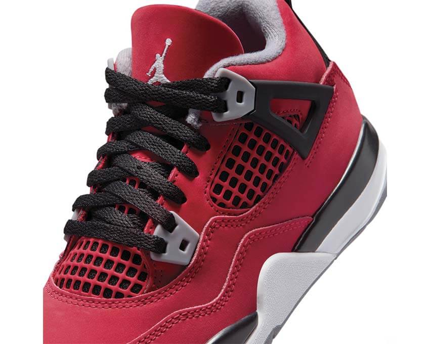 Jordan 4 Retro PS "Toro Bravo"