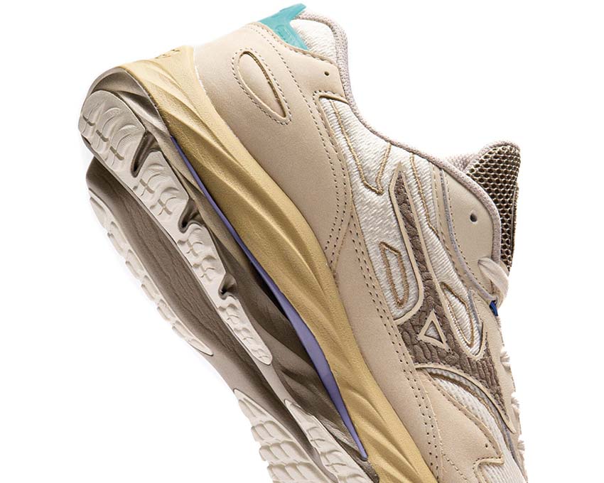 Mizuno Wave Rider β Premium "Summer Sand"