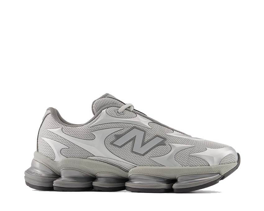 New Balance 2000 "Silver Metallic"