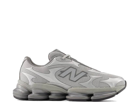 New Balance 2000 "Silver Metallic"