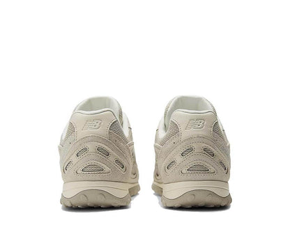New Balance 204L "Sea Salt"