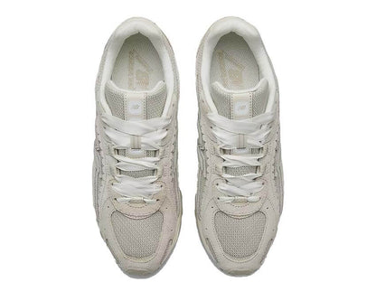 New Balance 204L "Sea Salt"