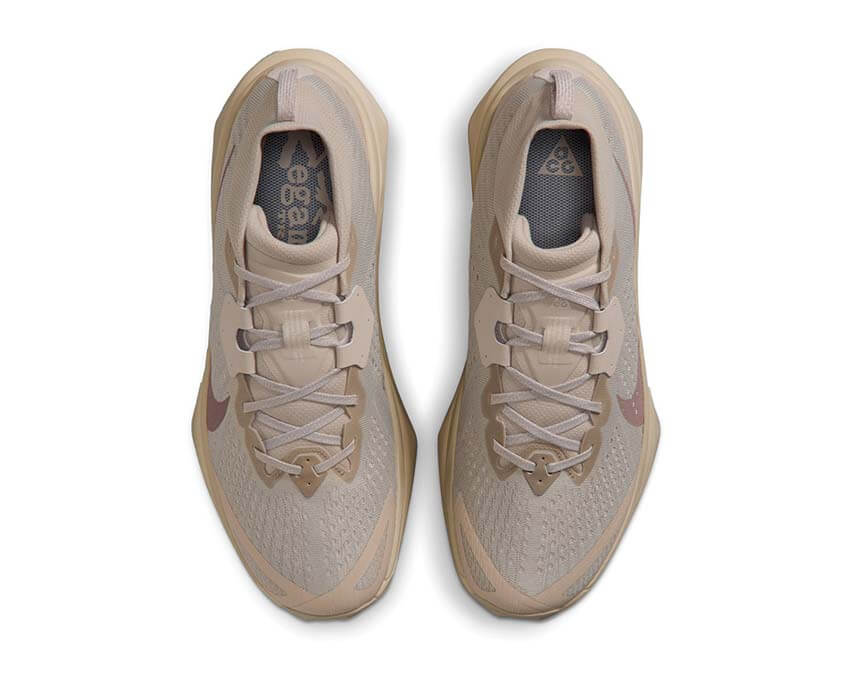 Nike ACG Zegama Trail "Cream II"