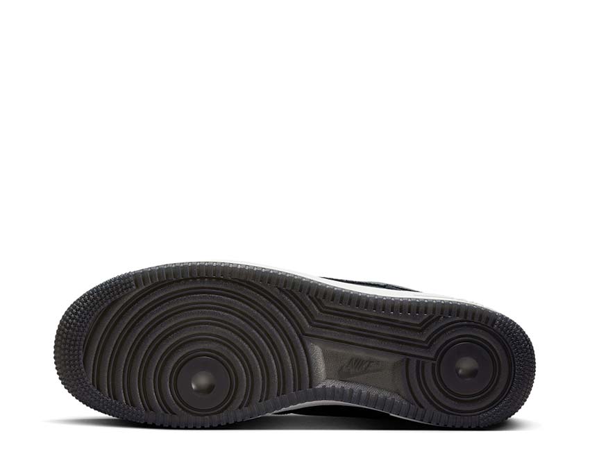 Nike Air Force 1 '07 LV8