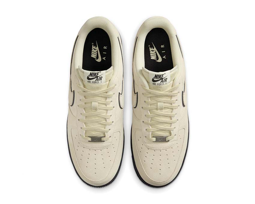 Nike Air Force 1 '07 "Light Khaki"