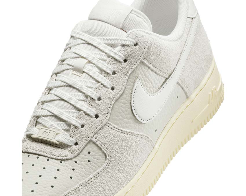 Nike Air Force 1 '07 LX "Light Bone"