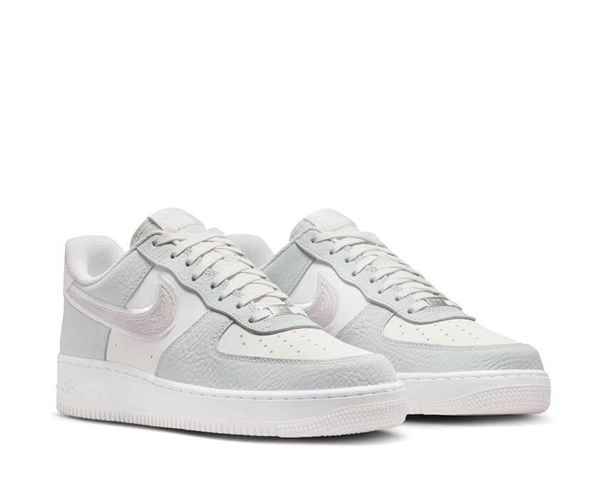 Nike Air Force 1 '07 Lv8 "Vast Grey"