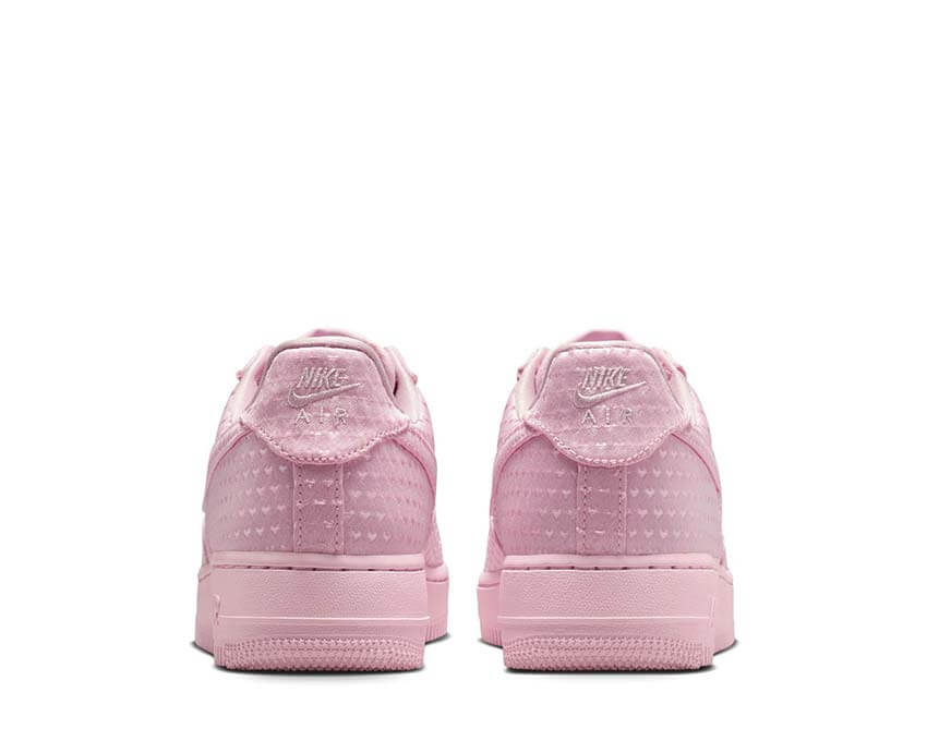 Nike Air Force 1 '07 Low SE W "Valentine's Day"
