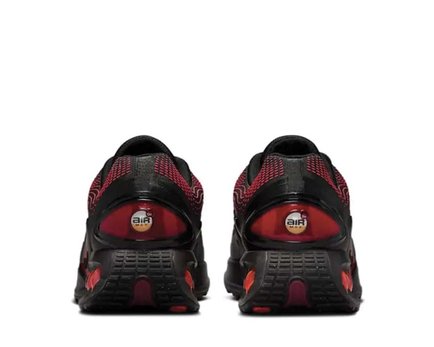 Nike Air Max DN Essential "Bred"