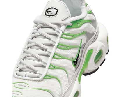 Nike Air Max Plus W "Green Strike"