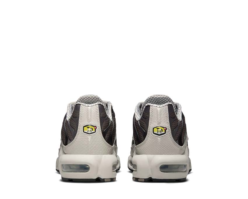 Nike Air Max Plus "Year of the Snake"
