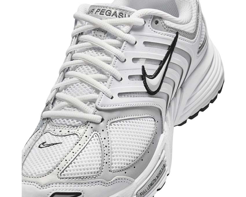 Nike Air Pegasus 2005 "Football Grey"