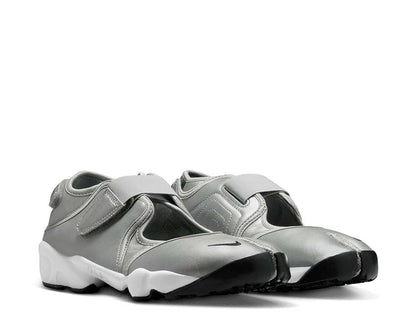 Nike Air Rift W "Metalic Silver"