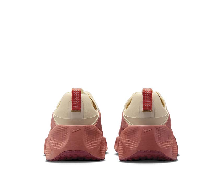 Nike Ava Rover "Terra Blush"