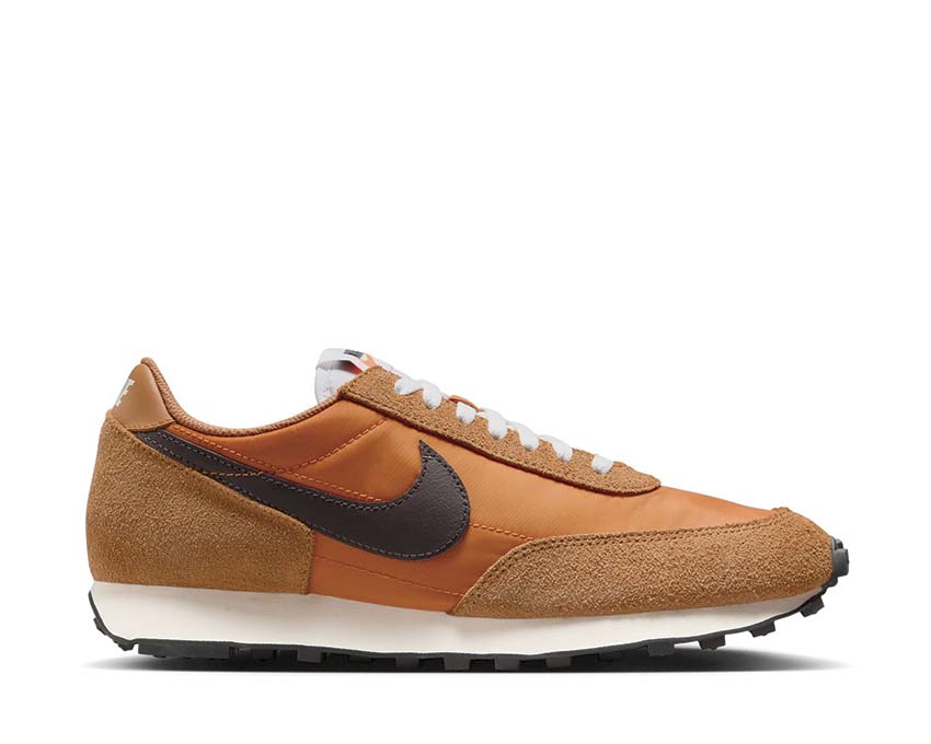 Nike Daybreak SP "Flax"