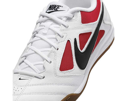 Nike Gato