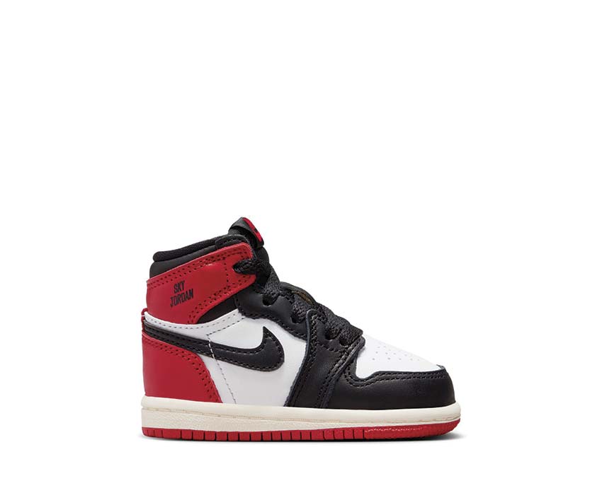 Jordan 1 Retro High OG  "Black Toe" TD