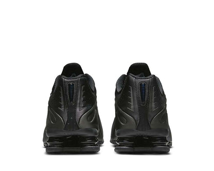 Nike Shox R4 "Black Crimson"