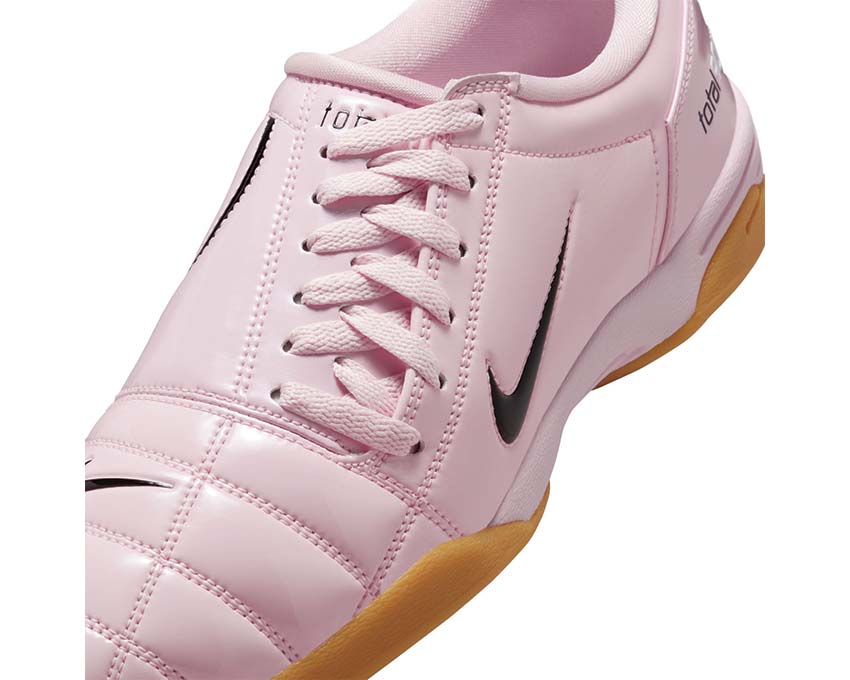 Nike Total 90 "Pink Foam"