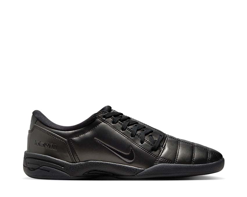 Nike Total 90 W "Total Black"