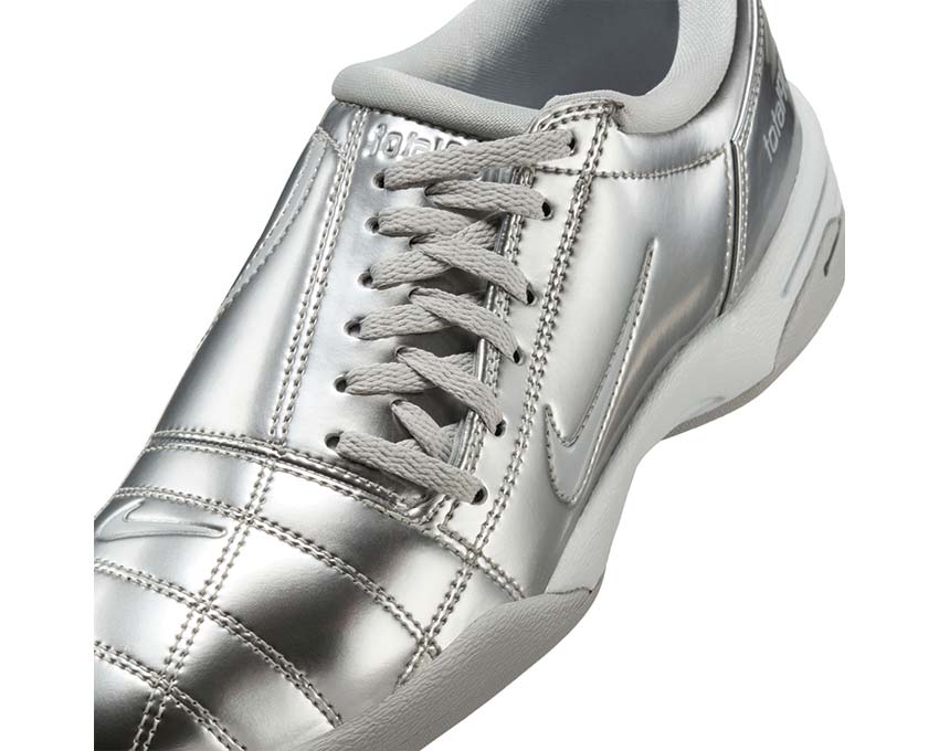Nike Total 90 W "Metallic Platinum"