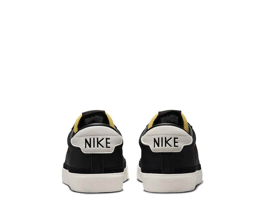 Nike Tennis Classic AC "Black"
