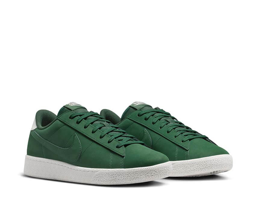 Nike Tennis Classic CS Style "Fir"