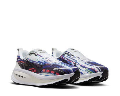 Nike Vomero 18 SE "Light Trails"