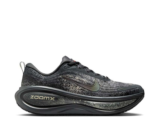 Nike Vomero Plus "Anthracite"