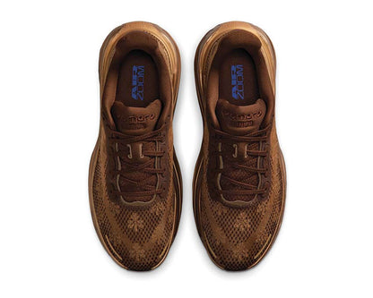 Nike Vomero Premium W "Flat Stout"