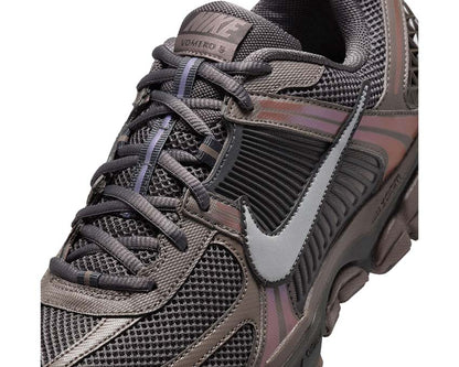 Nike Zoom Vomero 5 "Cave Stone"
