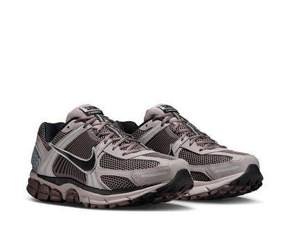 Nike Zoom Vomero 5 "Cave Stone"