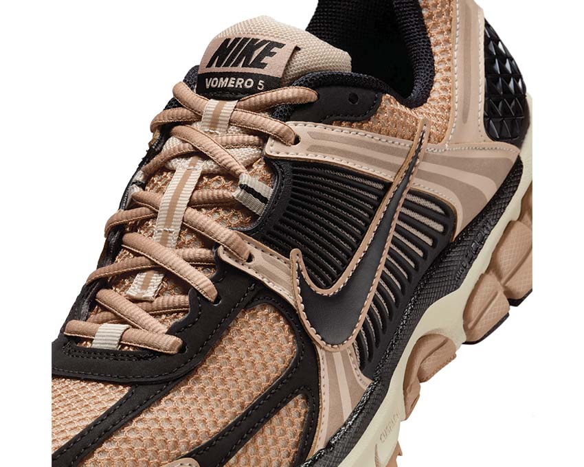 Nike Zoom Vomero 5 W "Sanddrift"