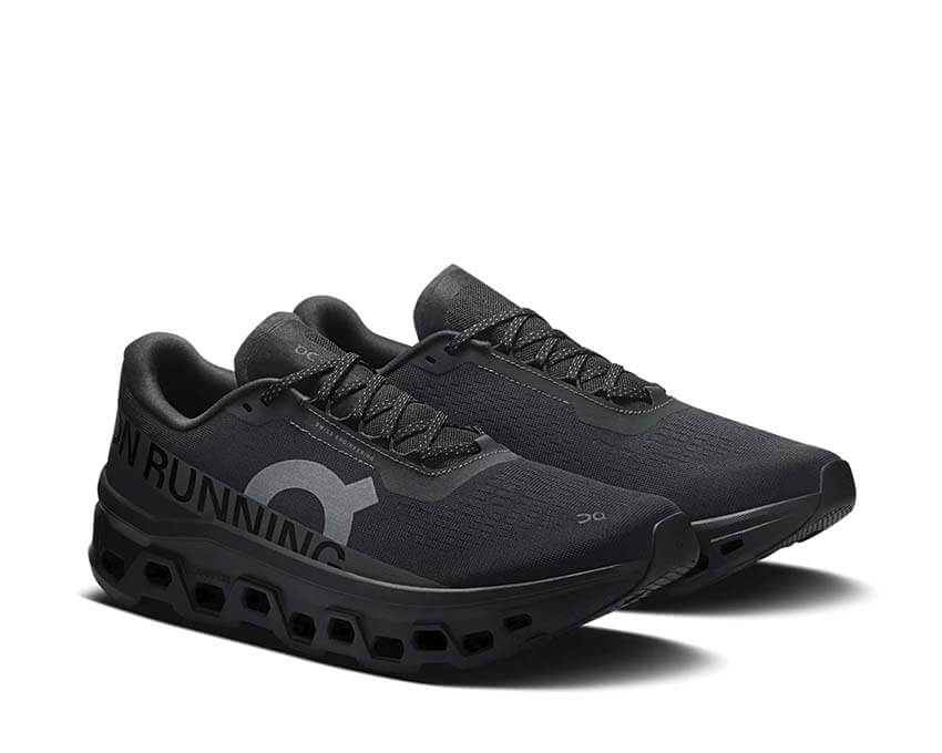 On Cloudmonster "Black"