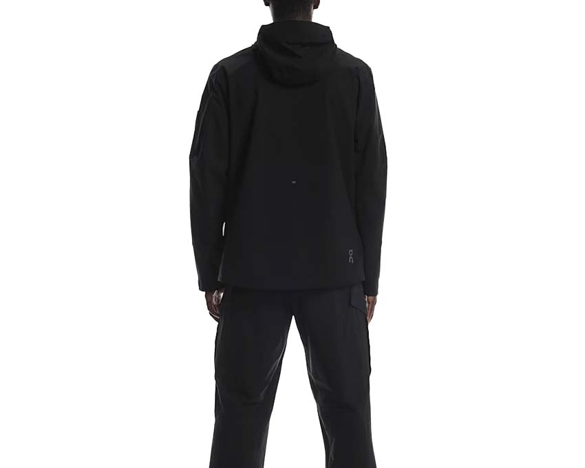 On Trek Jacket M "Black"