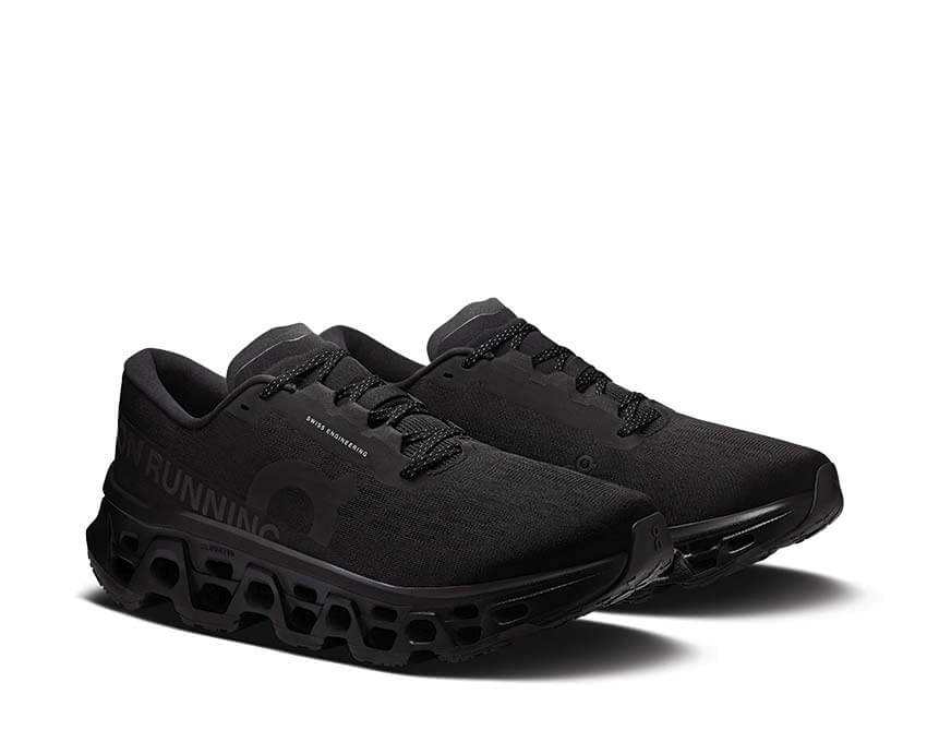 On Cloudmonster 3 "Black"