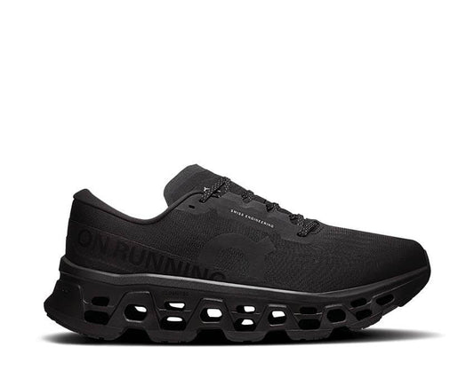 On Cloudmonster 3 "Black"