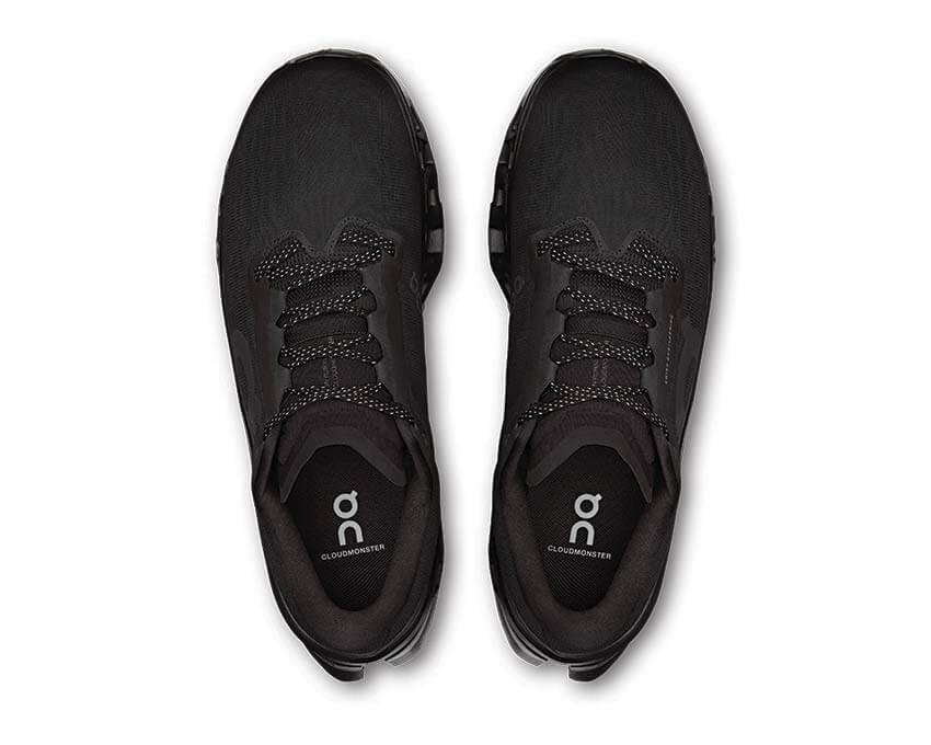 On Cloudmonster 3 "Black"