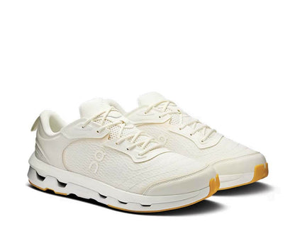 On Cloudzone Moon "Ivory"