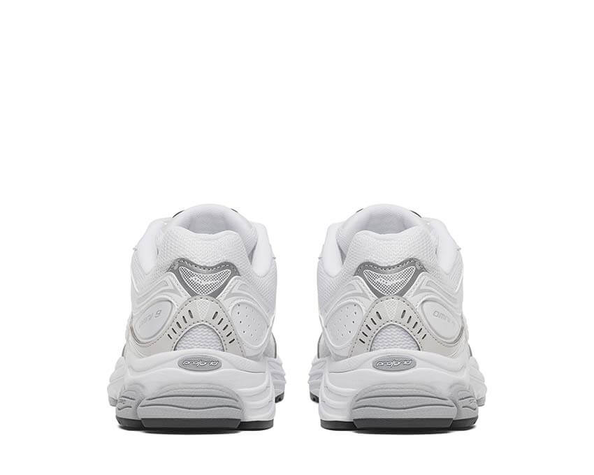 Saucony Progrid Omni 9 "White"