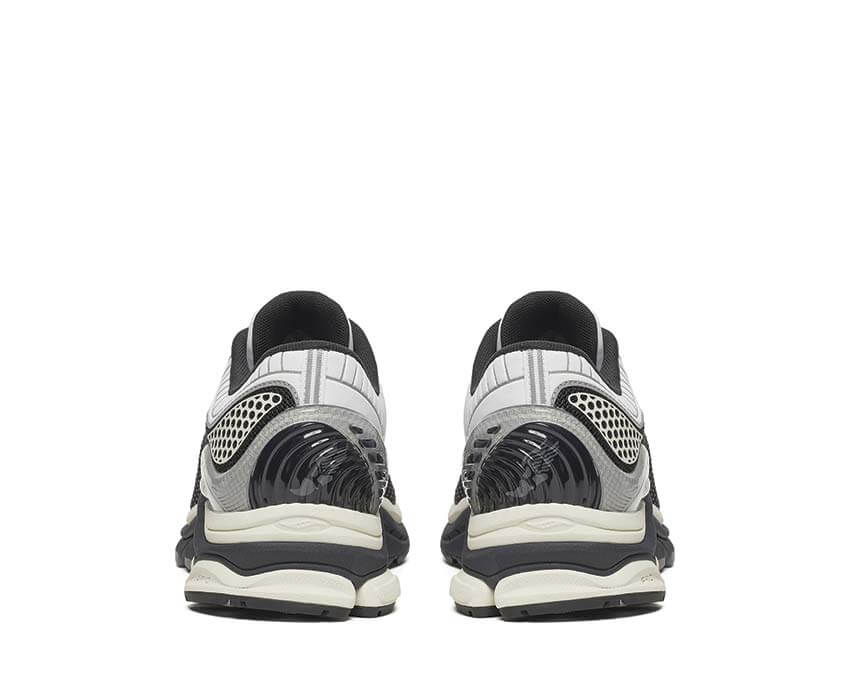 Saucony Progrid Paramount "Black"